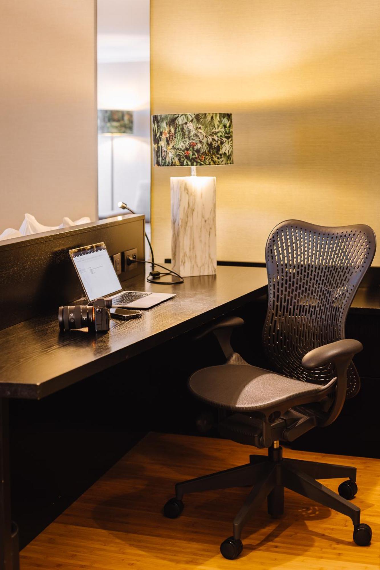 Hotel Brussels Airport By Ihg Diegem