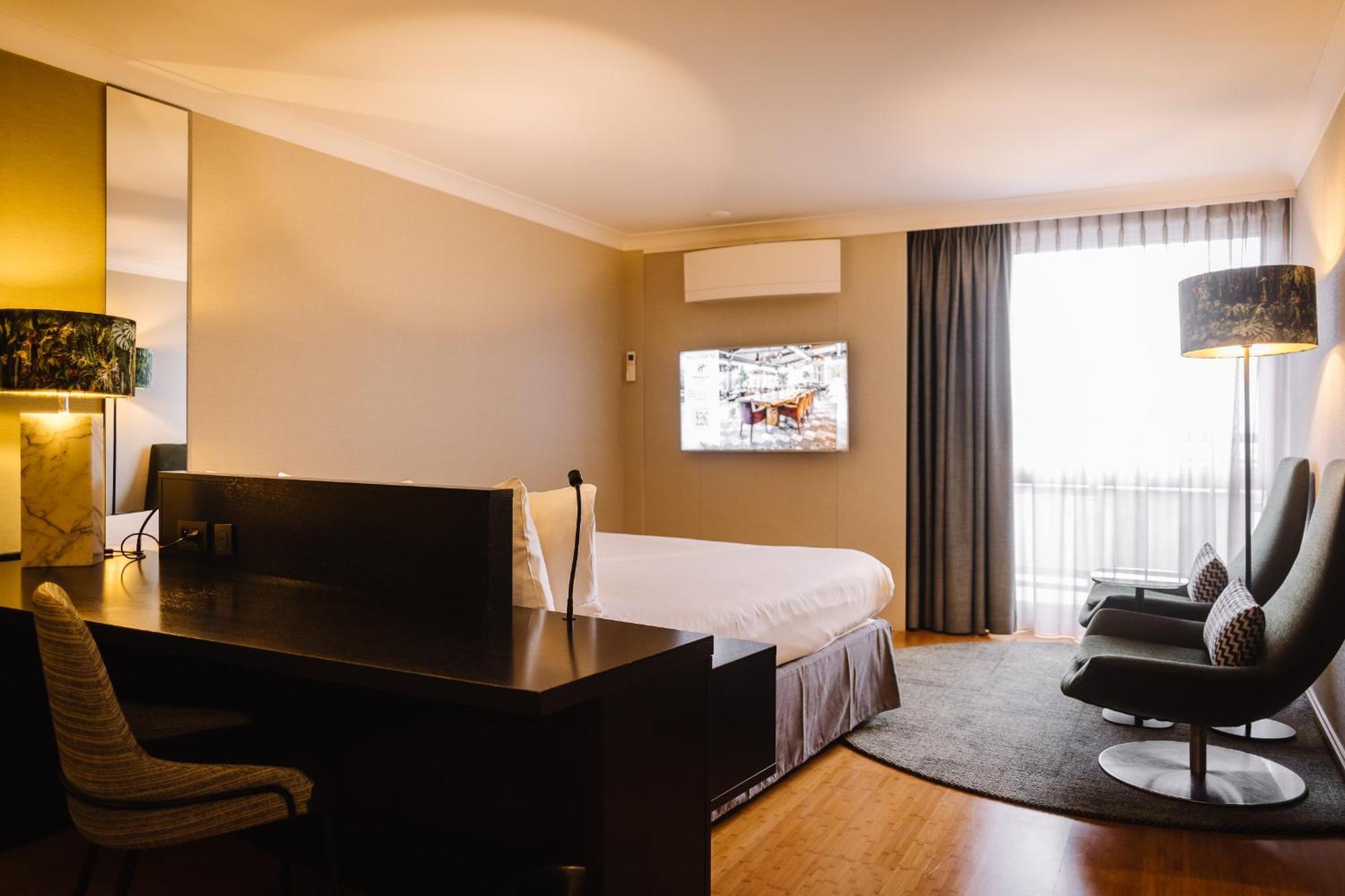 Brussels Airport By Ihg Hotel 4*